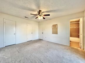 19 W Mountain Creek Drive , Grand Prairie Texas 75052