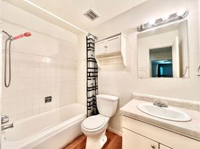 19 W Mountain Creek Drive , Grand Prairie Texas 75052