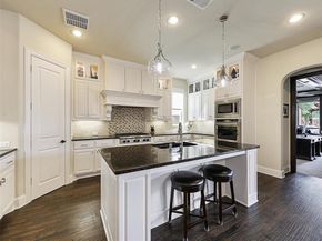 3644  Benchmark Lane , Frisco Texas 75034