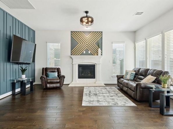 716  Nathanael Greene Court , Aubrey Texas 76227