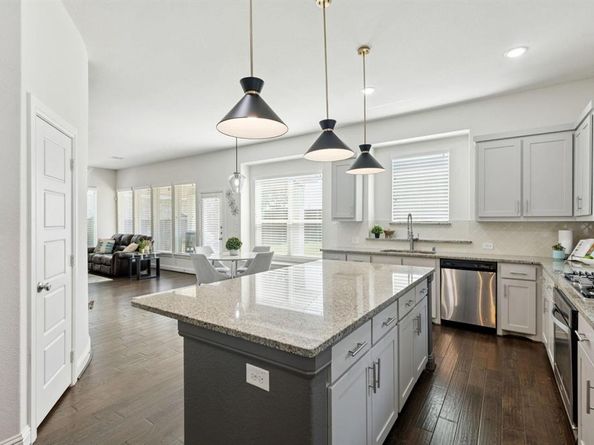 716  Nathanael Greene Court , Aubrey Texas 76227