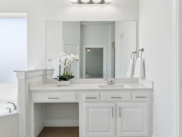 716  Nathanael Greene Court , Aubrey Texas 76227