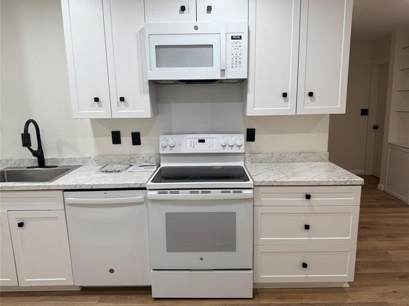 1430  Curtis Drive , Garland Texas 75040