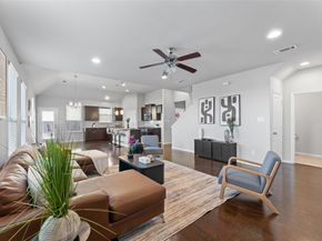 1917  Edgewater Drive , Garland Texas 75043