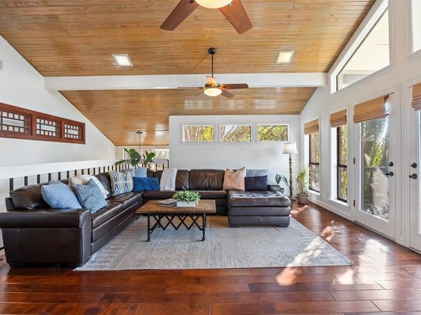 26  Lakeway Drive , Heath Texas 75032