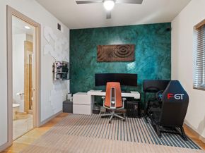 743  Cannen John Lane , Dallas Texas 75204