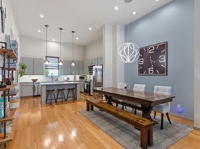 743  Cannen John Lane , Dallas Texas 75204