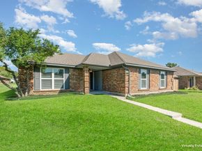 1529  Springaire Lane , Lewisville Texas 75077