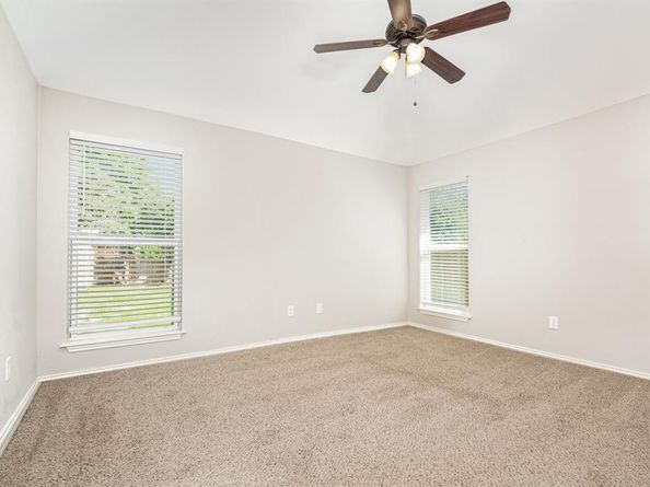 1529  Springaire Lane , Lewisville Texas 75077