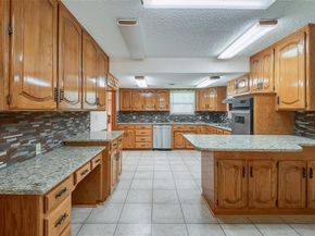 818  Westbrook Drive , Irving Texas 75060