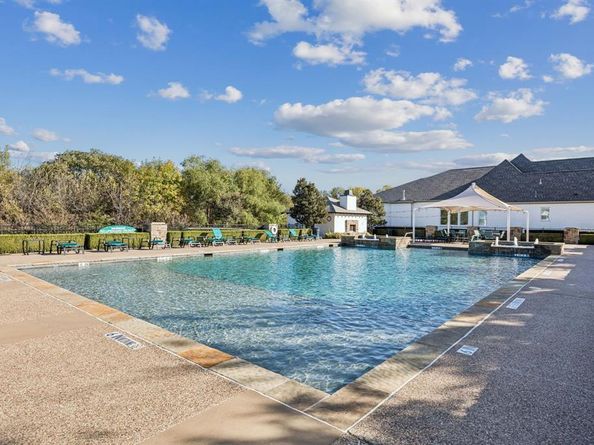 5033  Sage Hill Drive , Carrollton Texas 75010