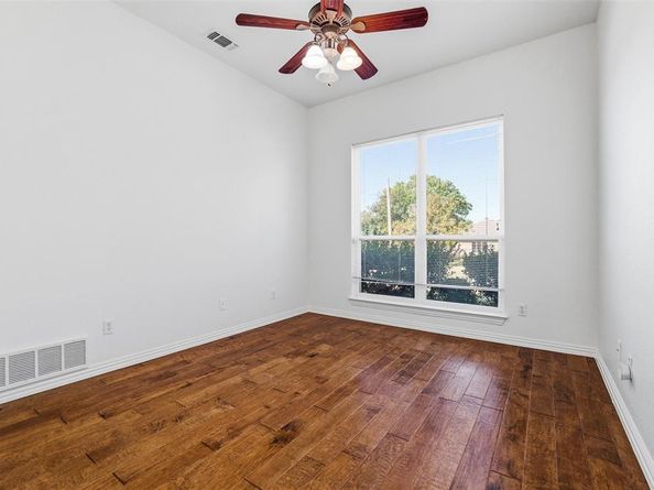 10601  Pack Saddle Trail , Fort Worth Texas 76108