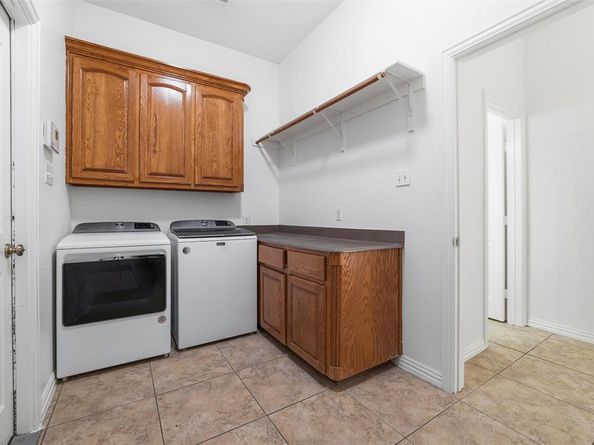 10601  Pack Saddle Trail , Fort Worth Texas 76108