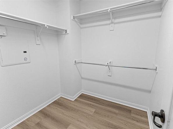 4336  Peregrine Way , Carrollton Texas 75010