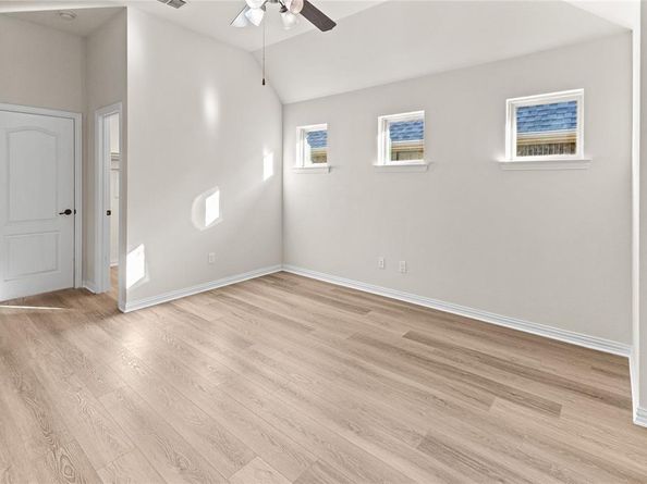 4336  Peregrine Way , Carrollton Texas 75010