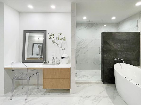 6802  Bert Lane , Dallas Texas 75240