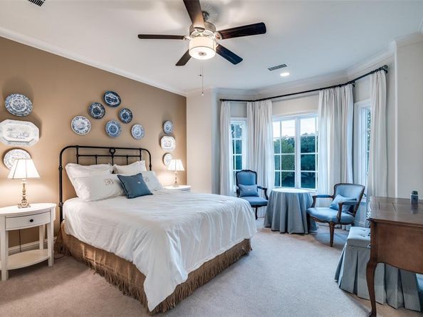 8446  San Benito Way , Dallas Texas 75218