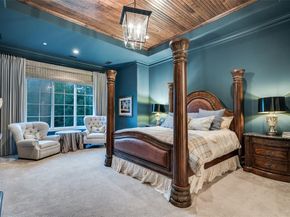 8446  San Benito Way , Dallas Texas 75218