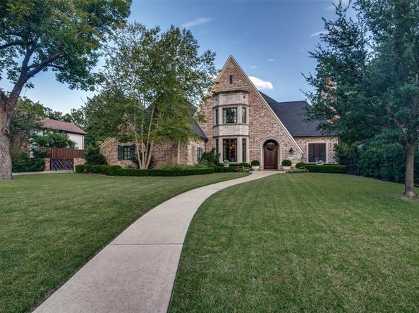 8446  San Benito Way , Dallas Texas 75218