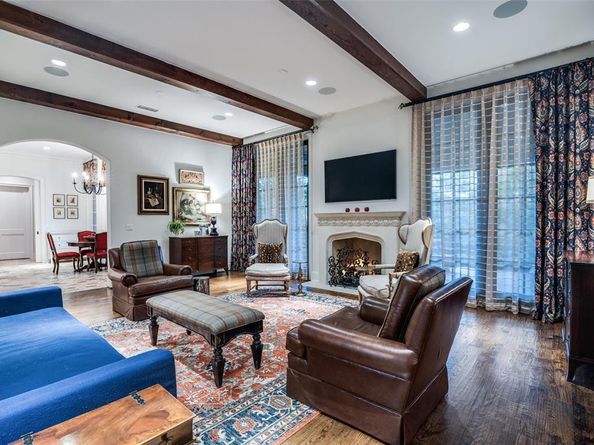 8446  San Benito Way , Dallas Texas 75218