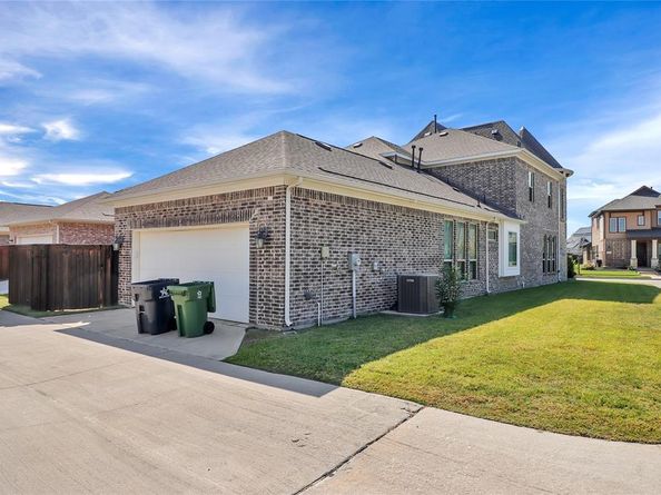 4209  Whispering Willow Way , Arlington Texas 76005