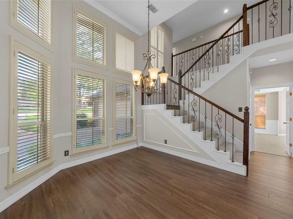 717  Royal Birkdale Drive , Garland Texas 75044