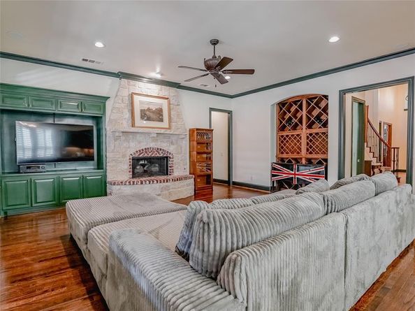 9114  Parson Drive , Lantana Texas 76226
