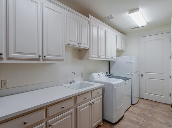 9114  Parson Drive , Lantana Texas 76226