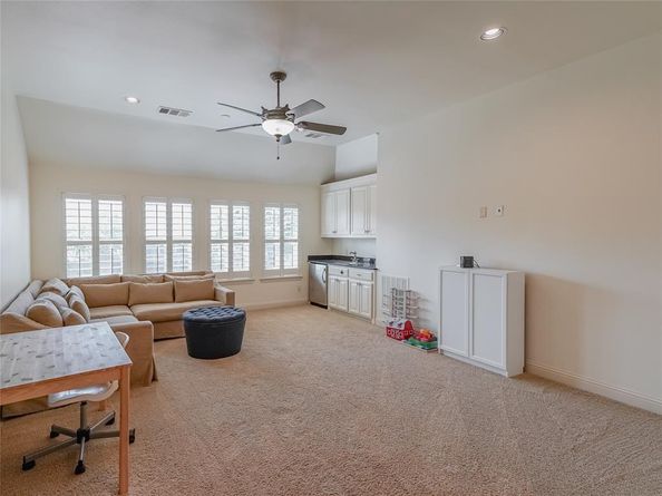 9114  Parson Drive , Lantana Texas 76226