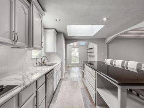 233  Willow Ridge Road , Fort Worth Texas 76103