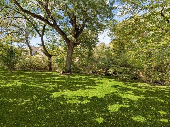 233  Willow Ridge Road , Fort Worth Texas 76103