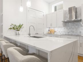 1727  Caddo Street  103, Dallas Texas 75204