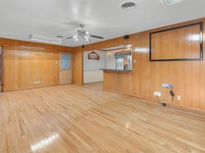 1501  Bardfield Avenue , Garland Texas 75041