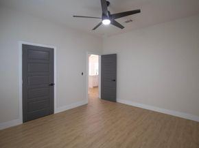 608 S Brighton Avenue , Dallas Texas 75208