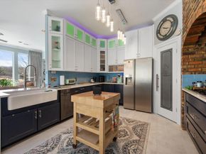 5211  Vicksburg Drive , Arlington Texas 76017