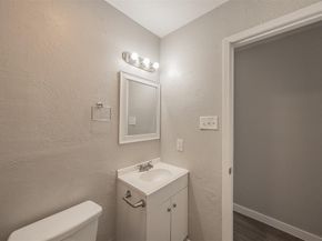 4140  Wilshire Boulevard , Dallas Texas 75241