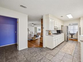 1015  Rocky Canyon Road , Arlington Texas 76012