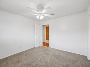 1015  Rocky Canyon Road , Arlington Texas 76012