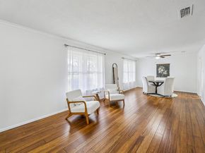 1015  Rocky Canyon Road , Arlington Texas 76012