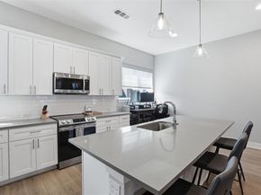 2804  Addison Park Lane , Fort Worth Texas 76110