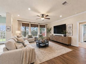 4008  Falcon Ridge Drive , Haltom City Texas 76137