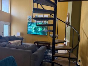 9822  Amberton Parkway , Dallas Texas 75243