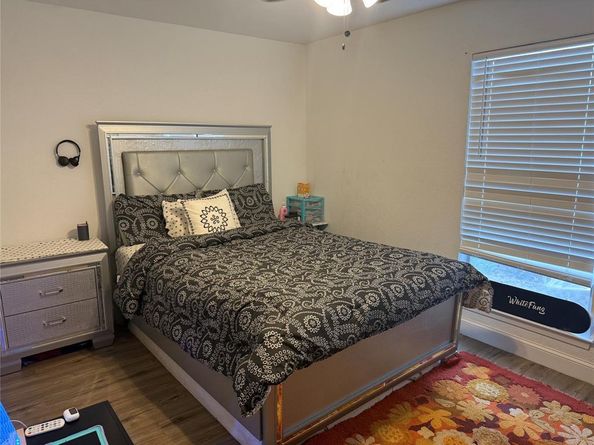 9822  Amberton Parkway , Dallas Texas 75243