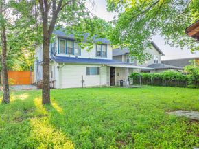 824  Elsbeth Street , Dallas Texas 75208