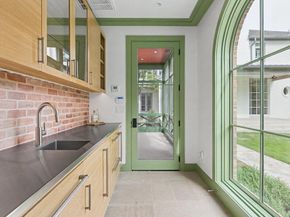 4636  Belclaire Avenue , Highland Park Texas 75209