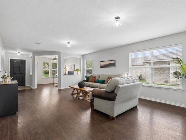 620  Sotogrande Street , Grand Prairie Texas 75051