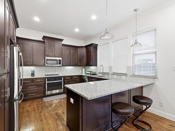 2511  Charlie Bird Parkway , Farmers Branch Texas 75234