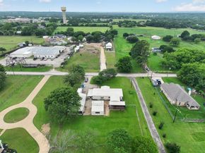 7757  Berry Road , Burleson Texas 76028
