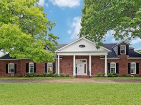 6555  Dartbrook Drive , Dallas Texas 75254