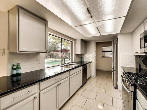 3517  Knoll Point Drive , Garland Texas 75043